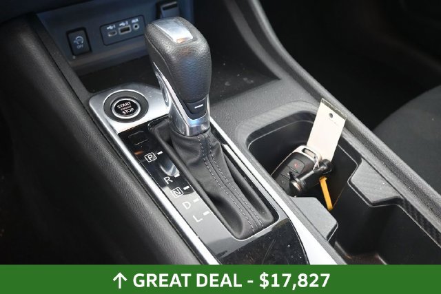 Used 2024 Nissan Sentra SV FWD image 24