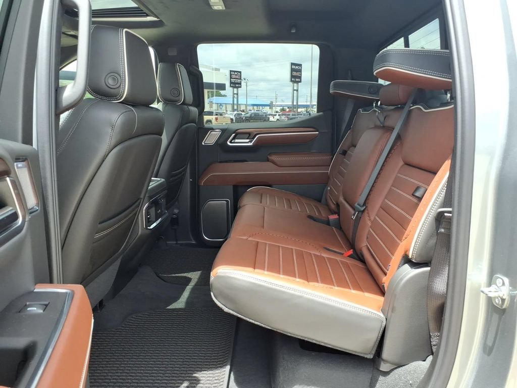 New 2026 GMC Sierra 1500 Denali Ultimate AWD/4WD image 15