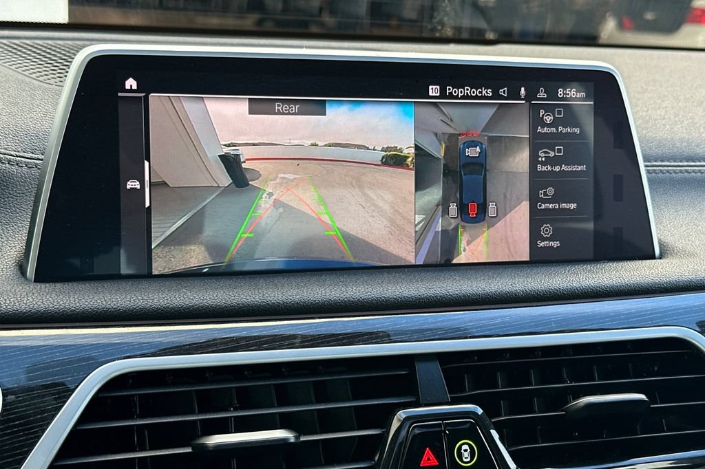 Used 2020 BMW 740i w/ M Sport Package RWD image 22