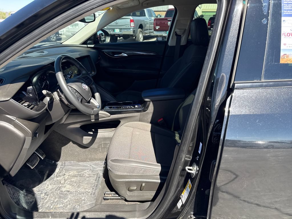 Used 2023 Buick Envision Preferred w/ Sport Touring Package AWD/4WD image 11