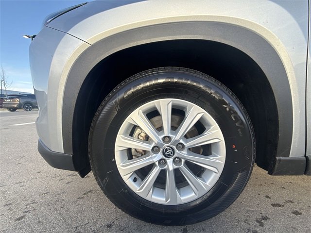 Used 2024 Toyota Grand Highlander XLE image 10