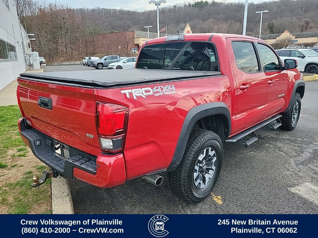 Used 2019 Toyota Tacoma TRD Off-Road image 3