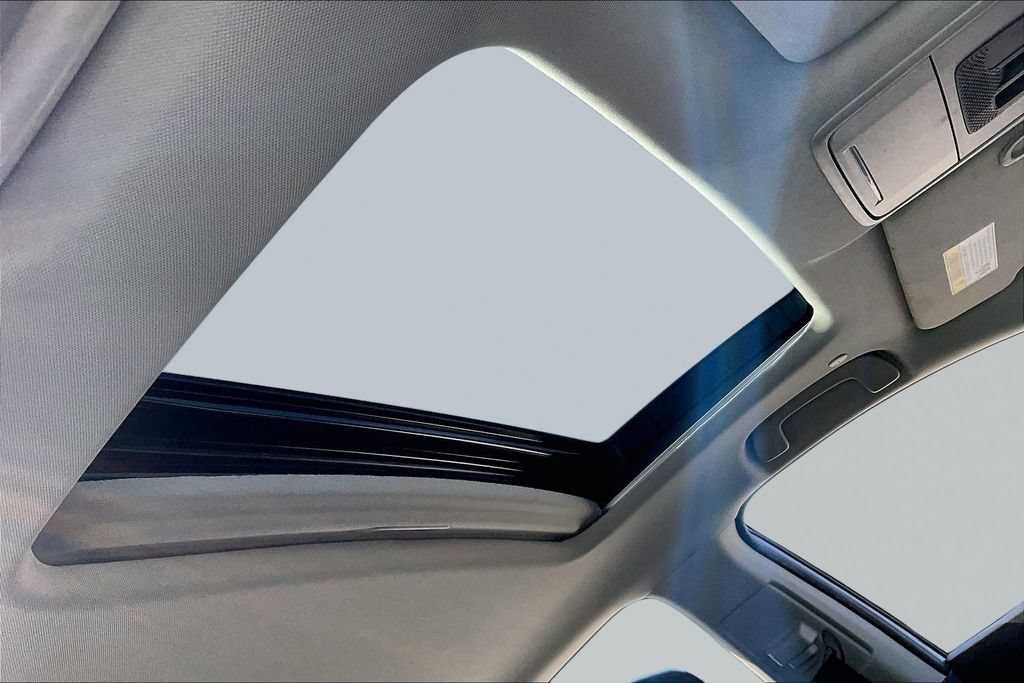 Certified 2025 Honda Accord SE image 25