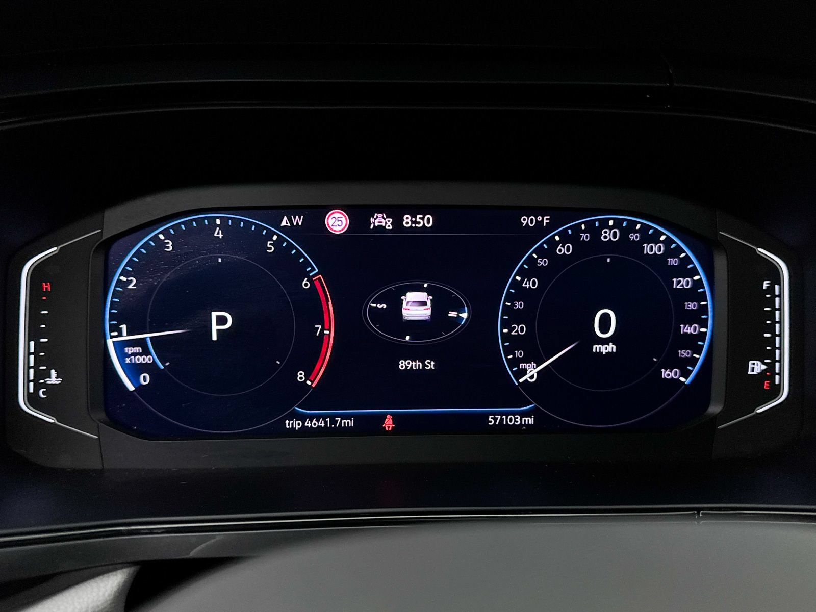 Used 2022 Volkswagen Taos SEL w/ Panoramic Sunroof Package FWD image 33
