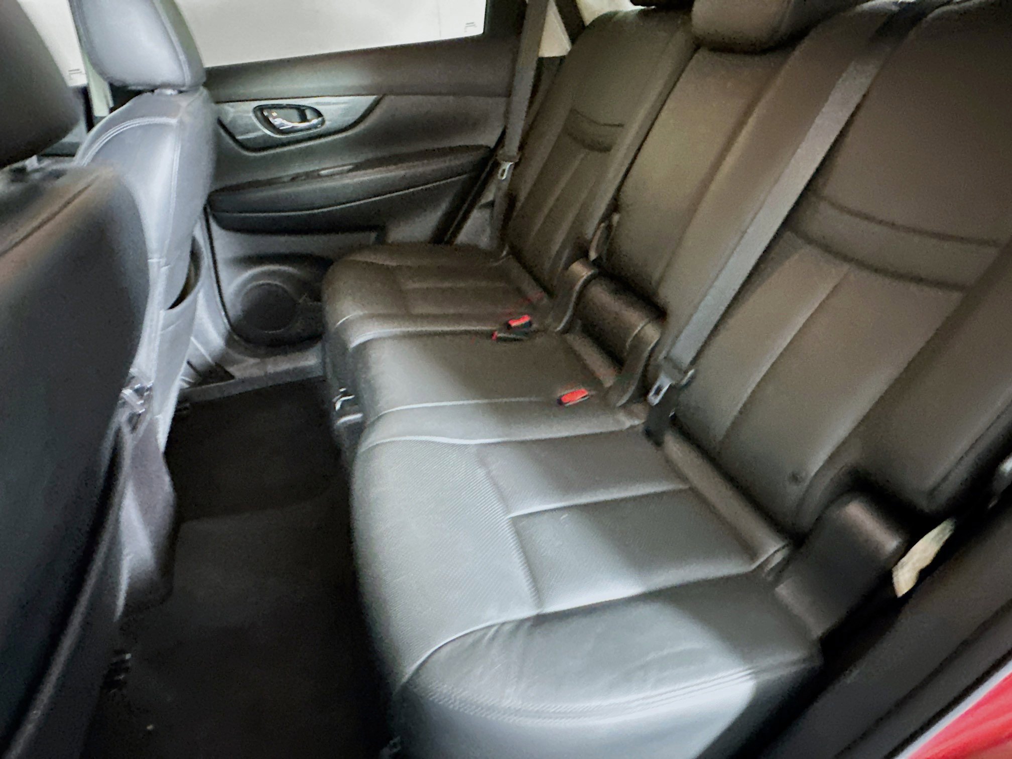 Used 2015 Nissan Rogue SL w/ SL Premium Package image 26