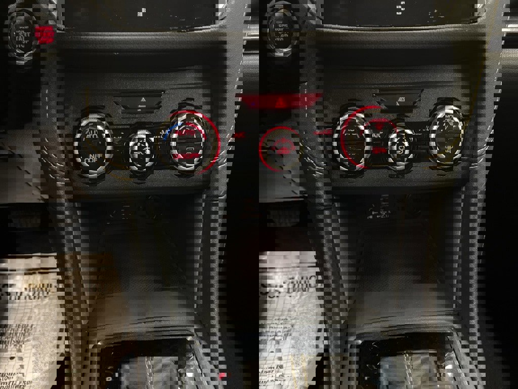 Used 2021 Subaru Crosstrek 2.5i Sport w/ Moonroof Package image 23