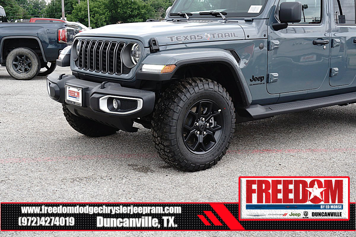 New 2026 Jeep Gladiator Sport AWD/4WD image 42