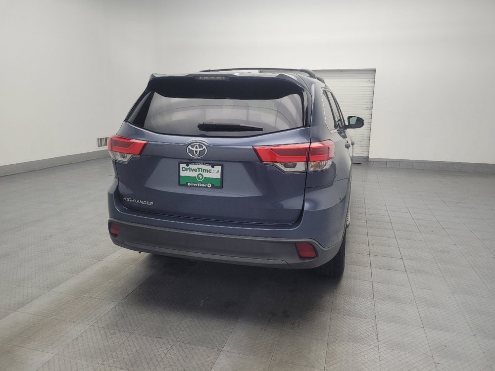 Used 2019 Toyota Highlander LE FWD image 7