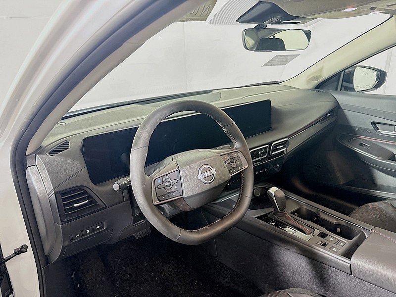 New 2026 Nissan Sentra SR w/ SR Premium Package image 9