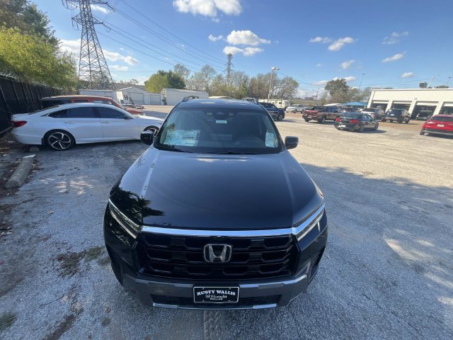 New 2026 Honda Pilot Touring image 11