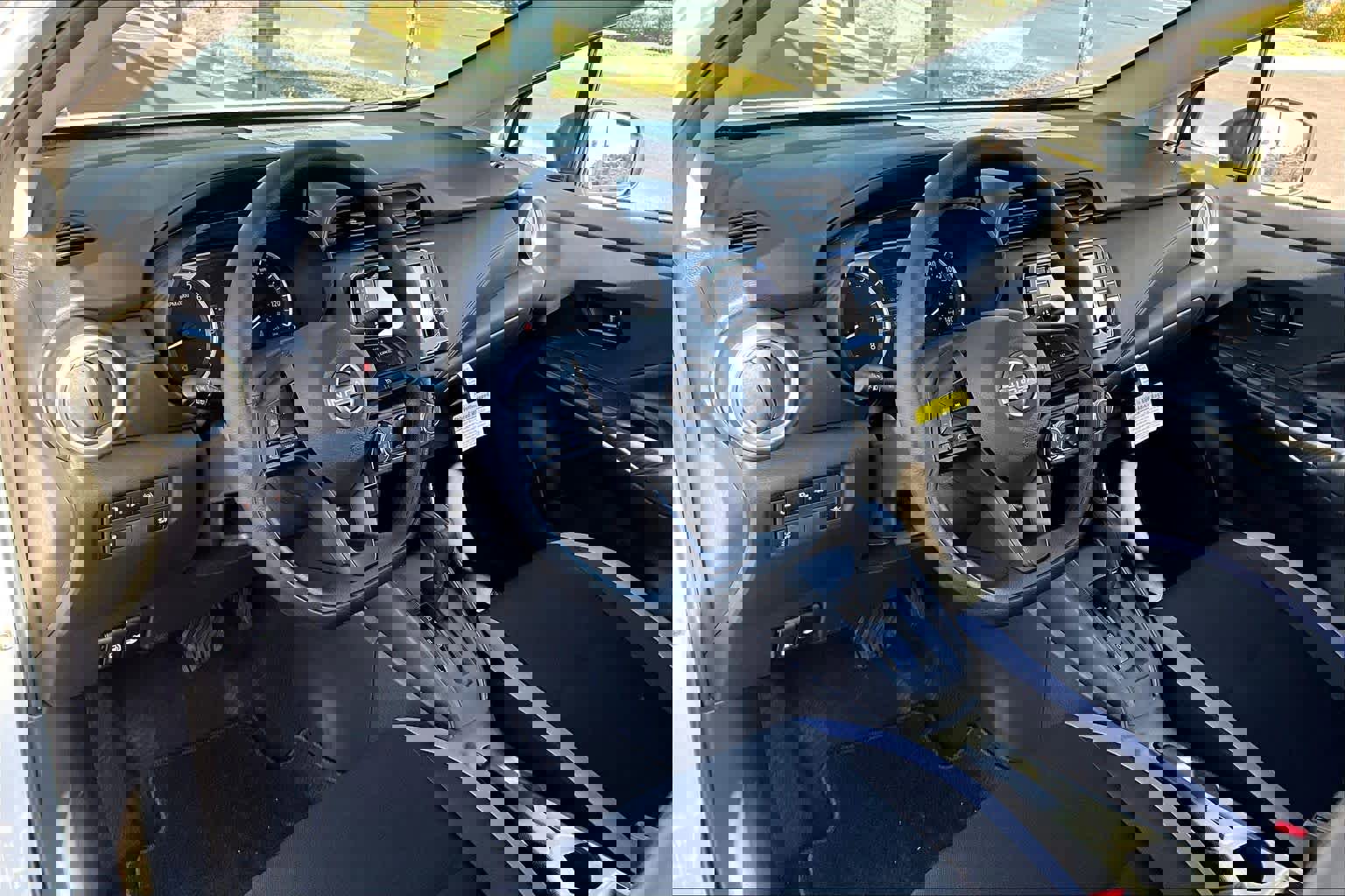 New 2025 Nissan Versa S w/ Trunk Package image 8