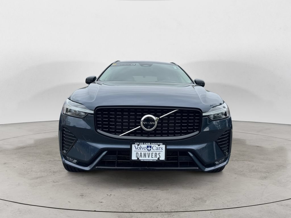 Certified 2025 Volvo XC60 B5 Plus w/ Protection Package Premier AWD/4WD image 26