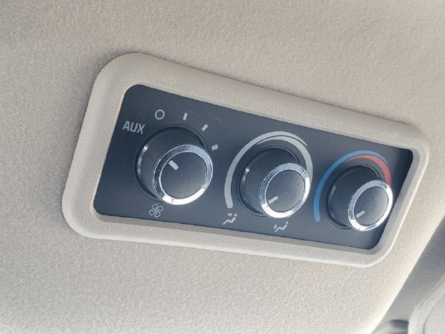 Used 2015 Chevrolet Express 2500 LT w/ LT Preferred Equipment Group RWD image 25