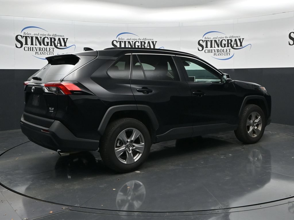 Used 2025 Toyota RAV4 XLE AWD/4WD image 7
