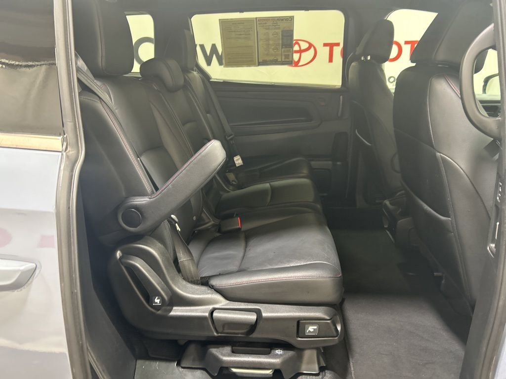 Used 2025 Honda Odyssey Sport-L image 15