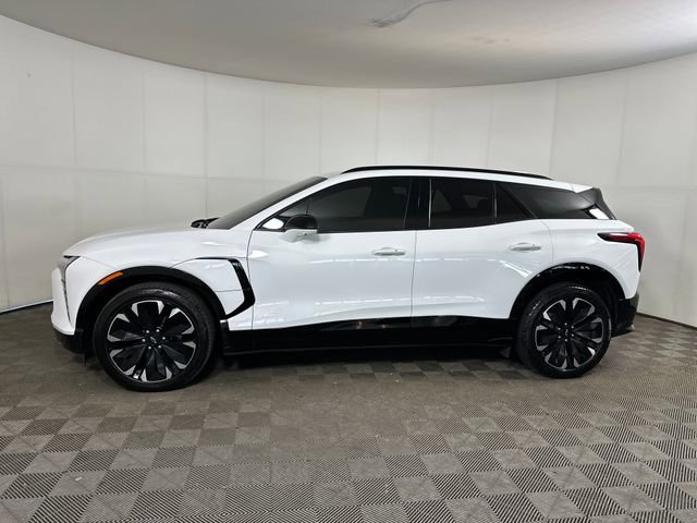 Used 2024 Chevrolet Blazer EV RS image 6