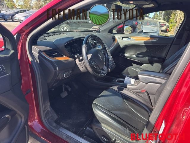 Used 2016 Lincoln MKC Reserve image 7