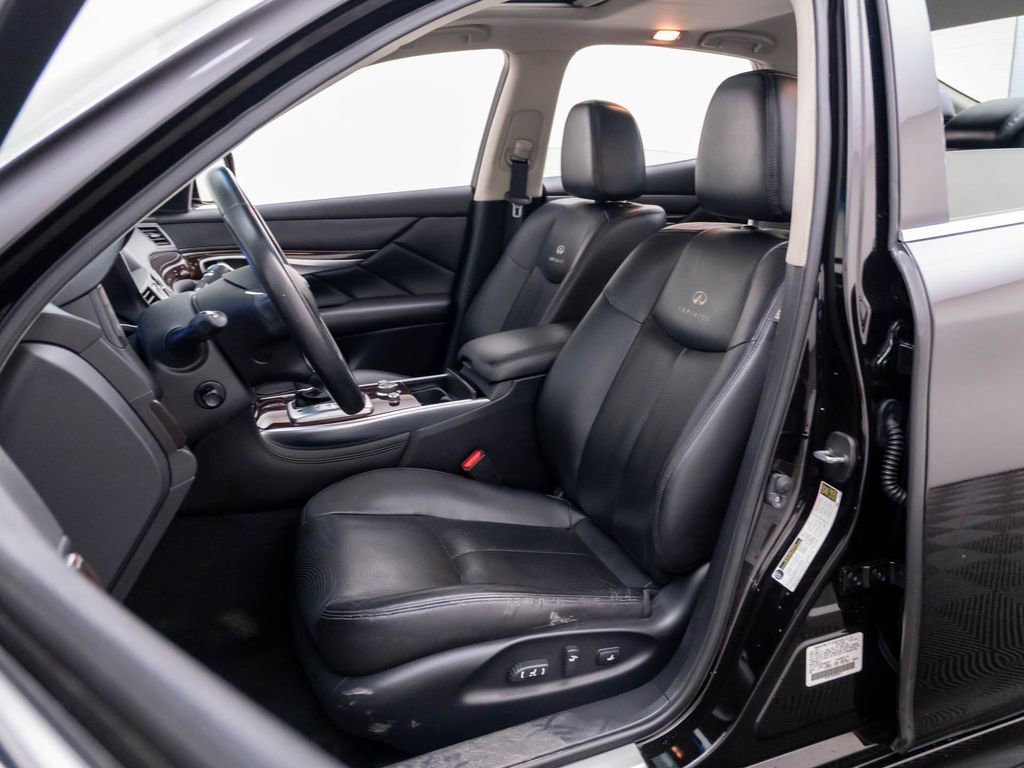 Used 2012 INFINITI M37 x w/ Premium Pkg image 17