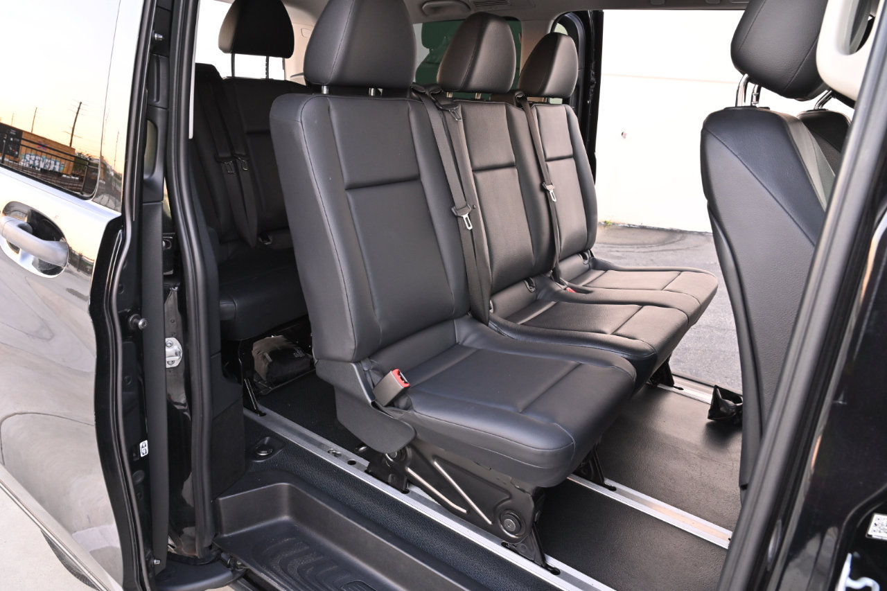 Used 2018 Mercedes-Benz Metris Passenger image 17
