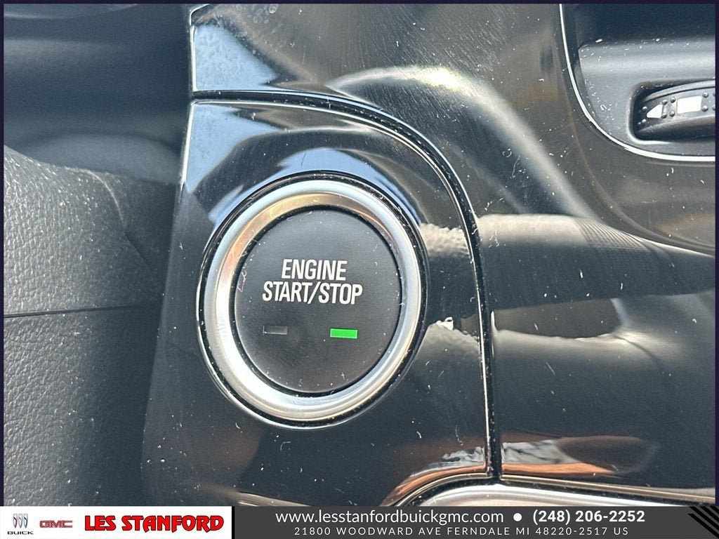 Certified 2022 Buick Encore Preferred AWD/4WD image 28