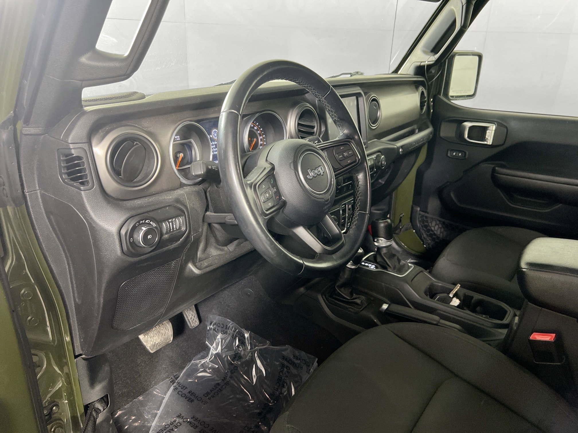 Used 2021 Jeep Wrangler Sport S w/ Sun And Sound Package image 9