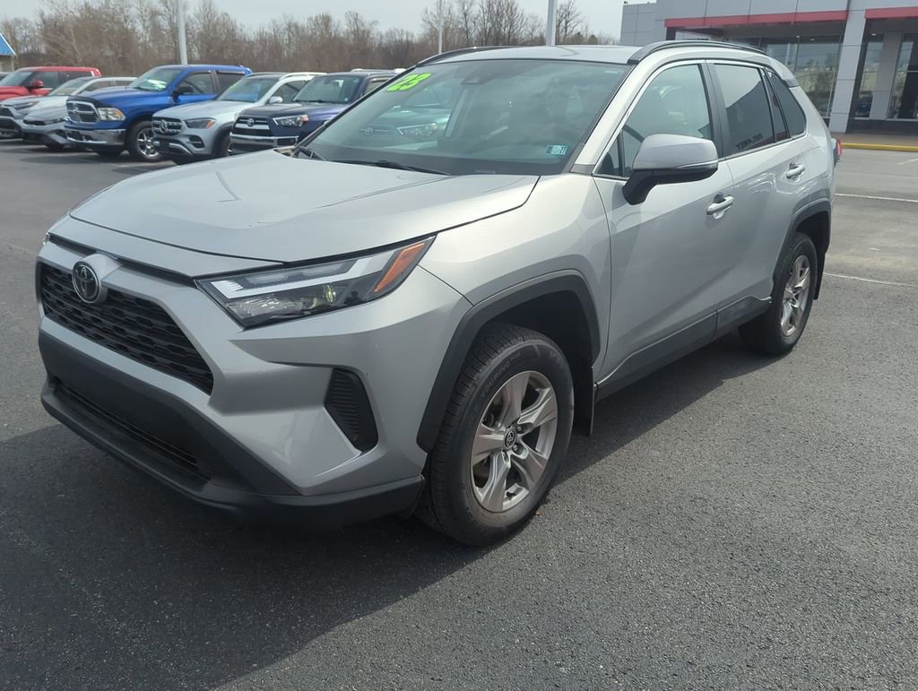 Used 2023 Toyota RAV4 XLE w/ Convenience Package AWD/4WD image 4