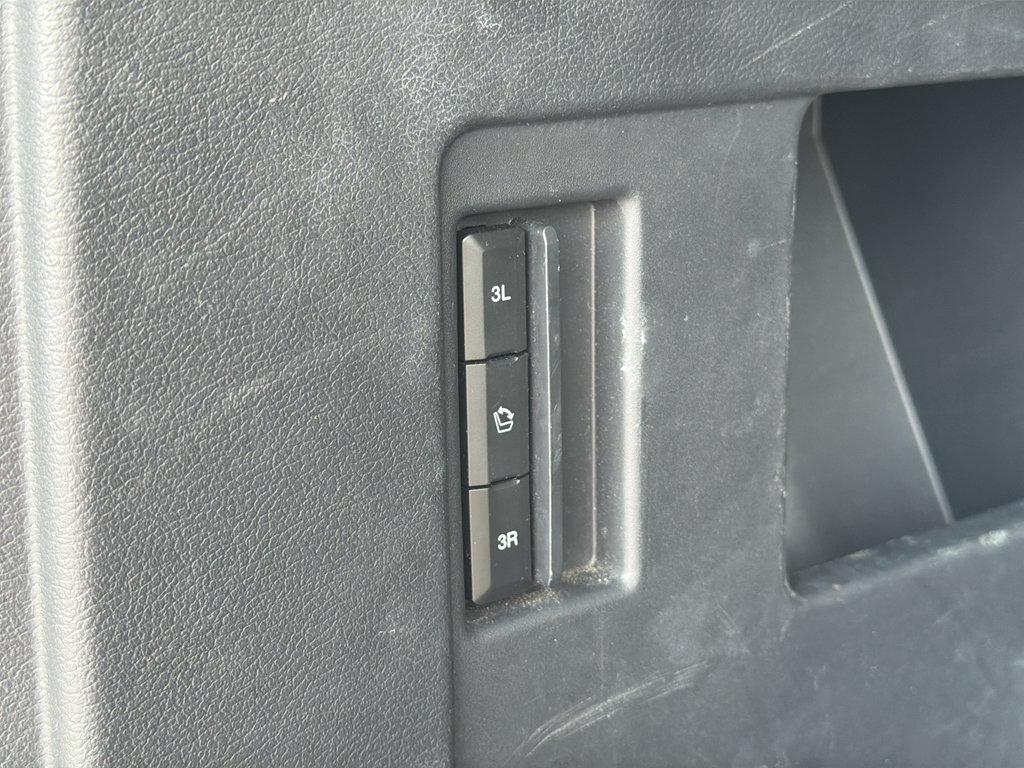 Used 2024 Ford Expedition XLT AWD/4WD image 10