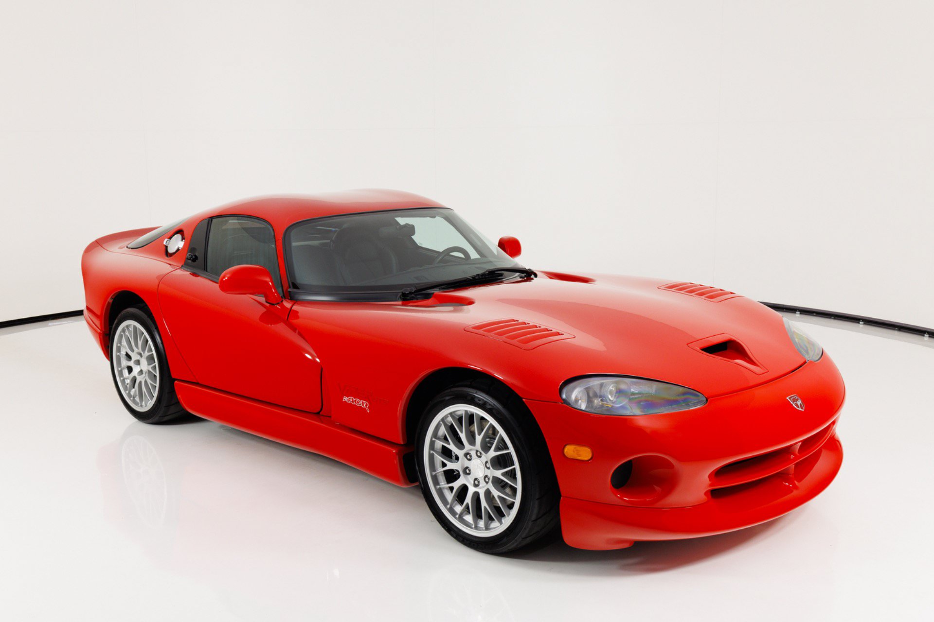 Used 1999 Dodge Viper GTS RWD image 47