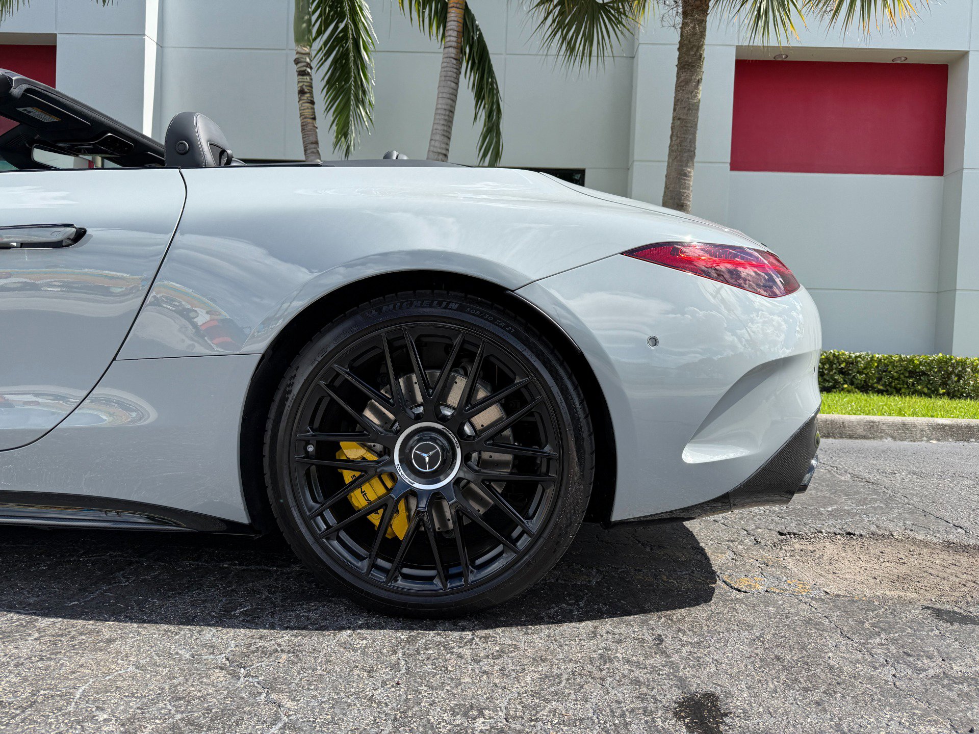 Used 2022 Mercedes-Benz SL 63 AMG 4MATIC image 24