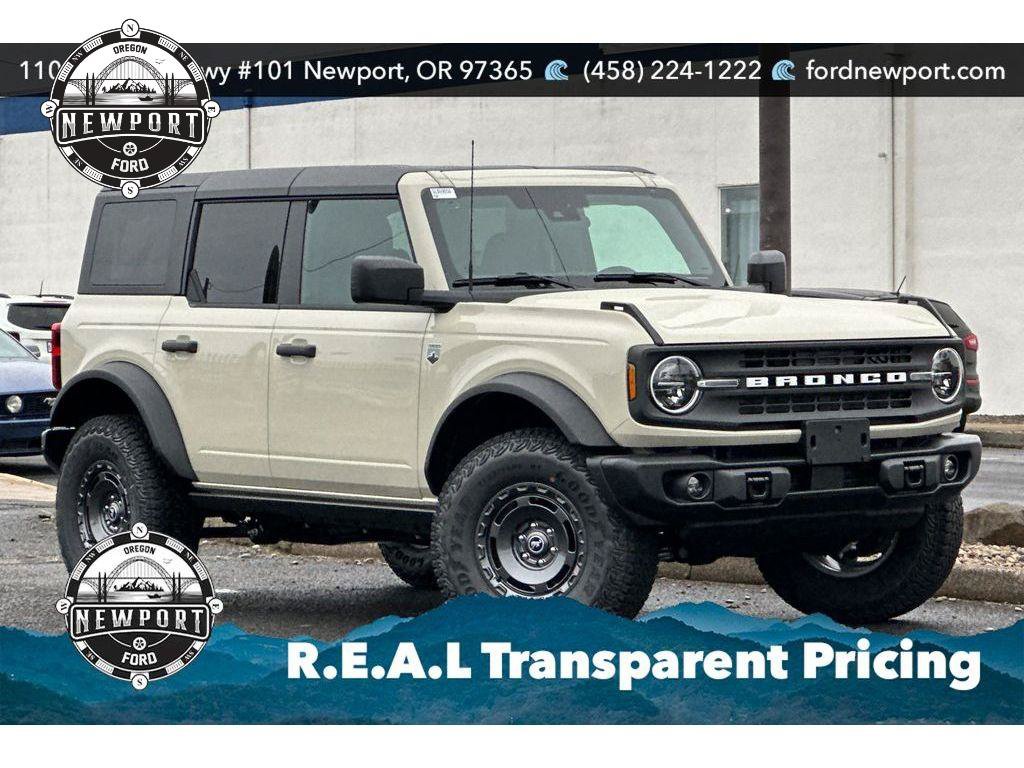 New 2025 Ford Bronco Big Bend w/ Black Diamond Package