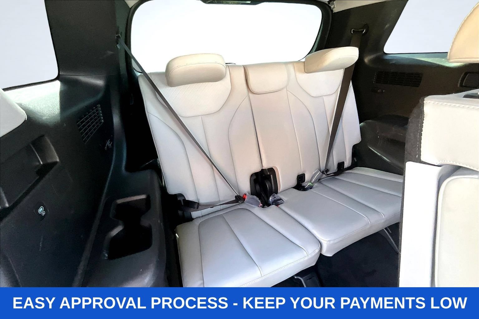 Used 2024 Hyundai Palisade SEL FWD image 33