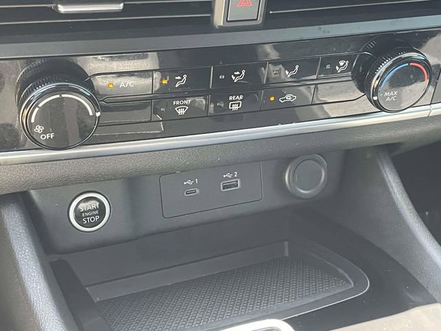 Used 2021 Nissan Rogue S FWD image 34