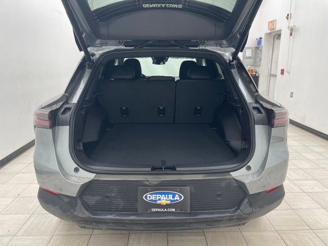 New 2026 Chevrolet Equinox EV LT image 12