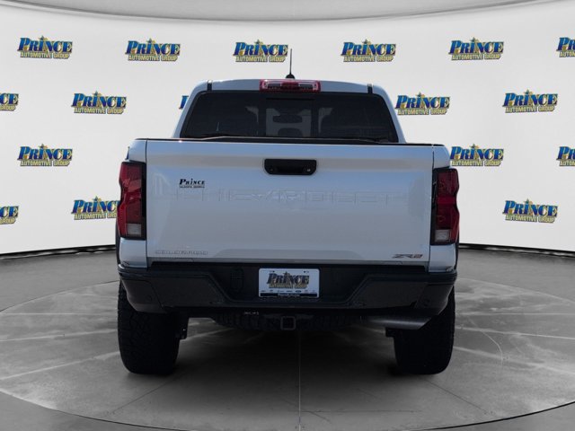Used 2026 Chevrolet Colorado ZR2 w/ Technology Package AWD/4WD image 10