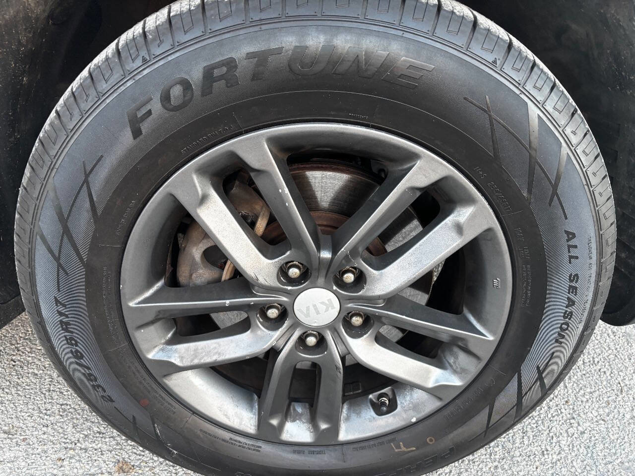 Used 2015 Kia Sorento LX image 33