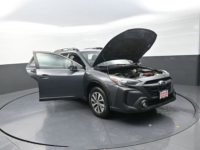 Used 2024 Subaru Outback Premium image 35