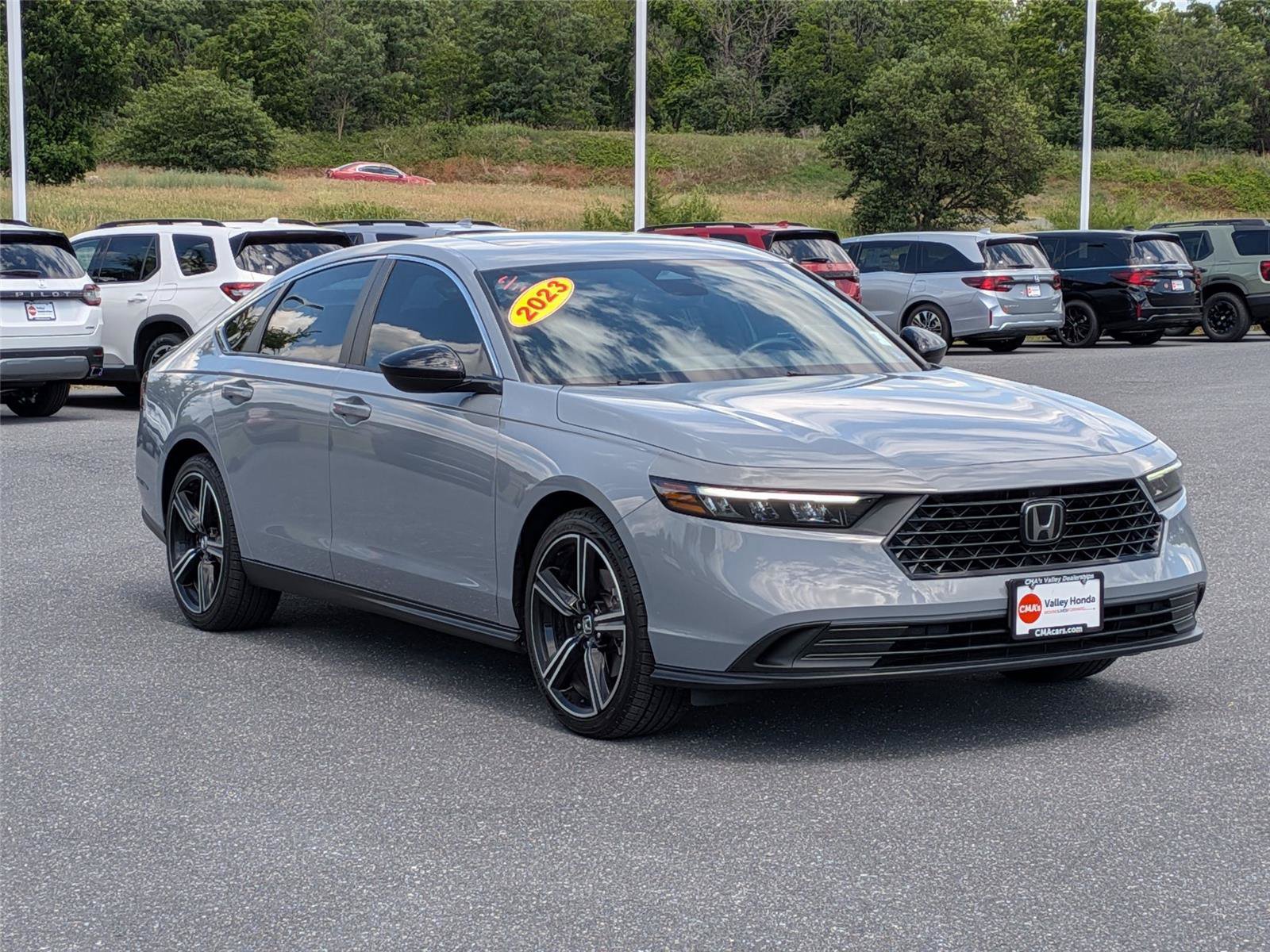 Used 2023 Honda Accord Sport image 3