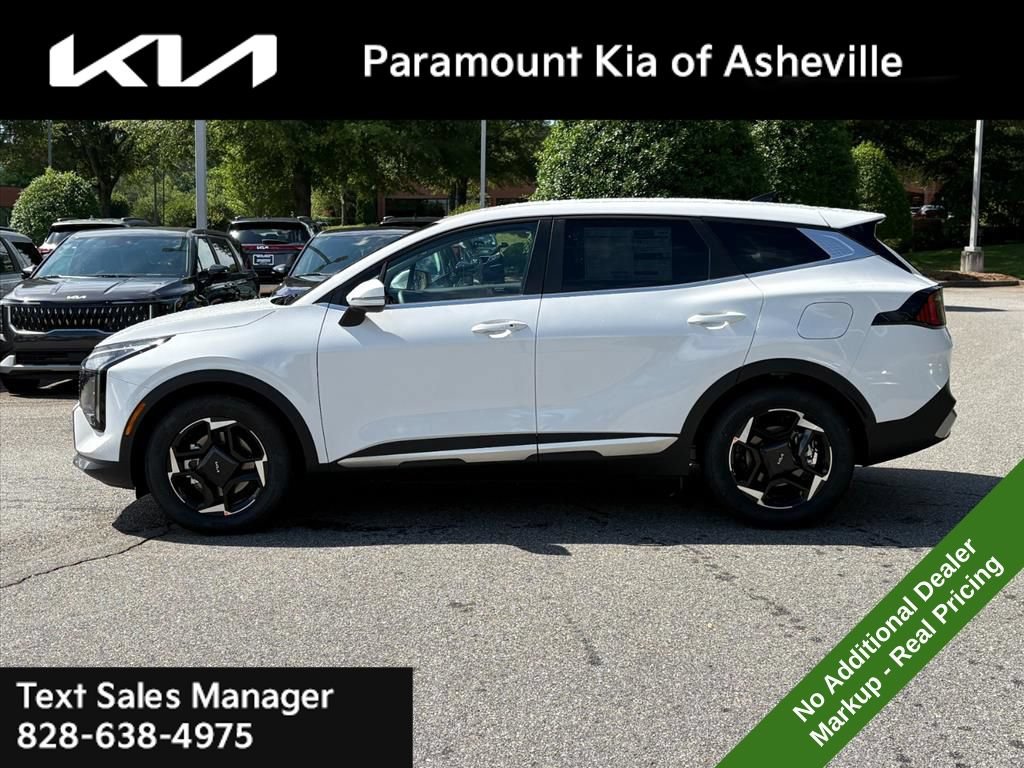 New 2026 Kia Sportage EX FWD image 3