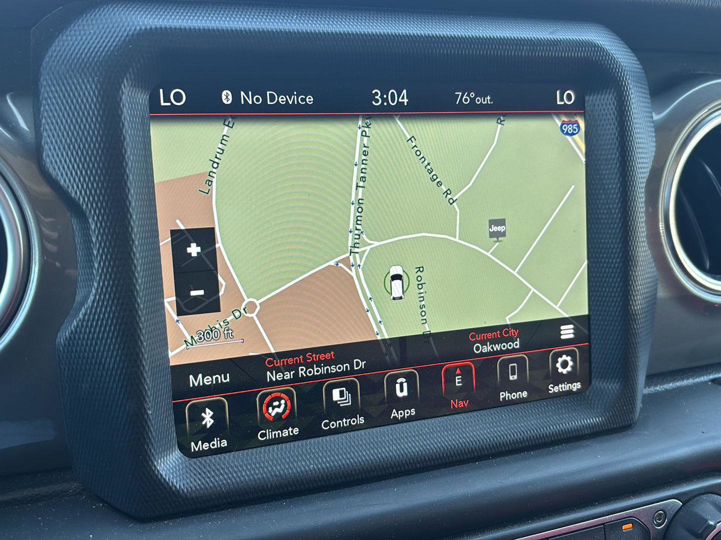 Used 2023 Jeep Gladiator Overland AWD/4WD image 13