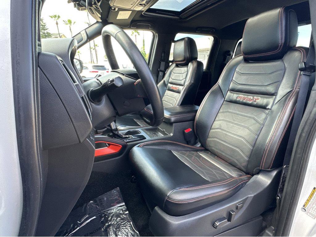 Used 2025 Nissan Frontier Pro-X w/ Pro Premium Package image 8