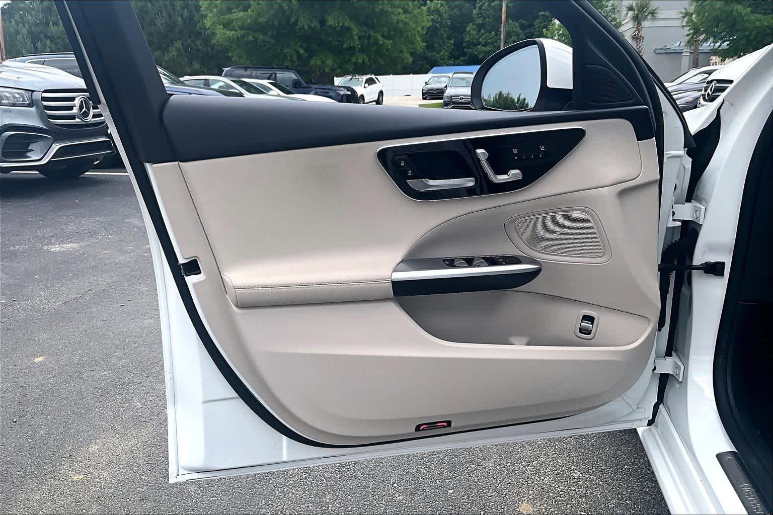 Used 2024 Mercedes-Benz C 300 Sedan image 22