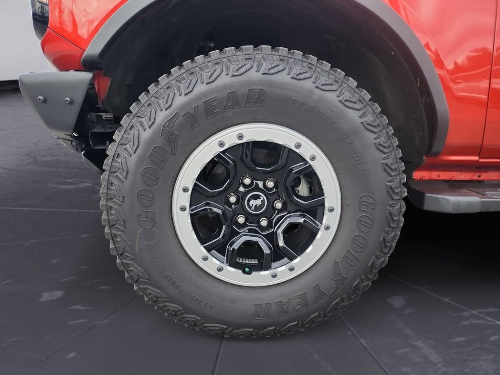 Used 2024 Ford Bronco Outer Banks w/ Sasquatch Package AWD/4WD image 14