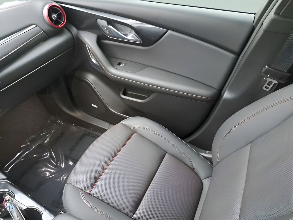 Used 2024 Chevrolet Blazer RS w/ Driver Confidence II Package image 17