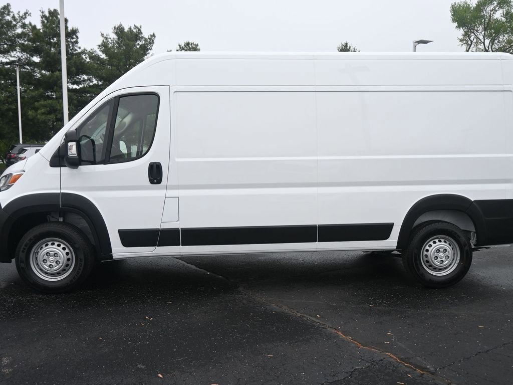 New 2025 RAM ProMaster 2500 w/ Convenience Group image 3