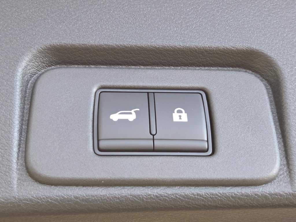 New 2026 Nissan Rogue Platinum AWD/4WD image 16