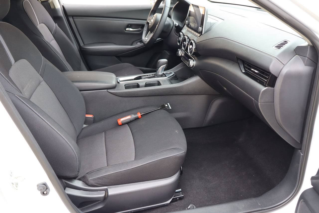 Used 2021 Nissan Sentra SV w/ Trunk Package FWD image 16