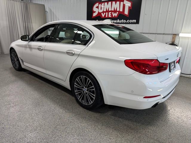 Used 2018 BMW 530i xDrive w/ Premium Package AWD/4WD image 6