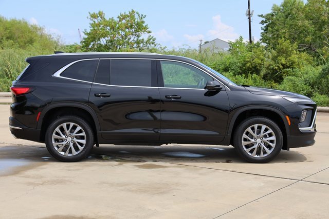 New 2026 Buick Enclave Preferred w/ Power Package image 4