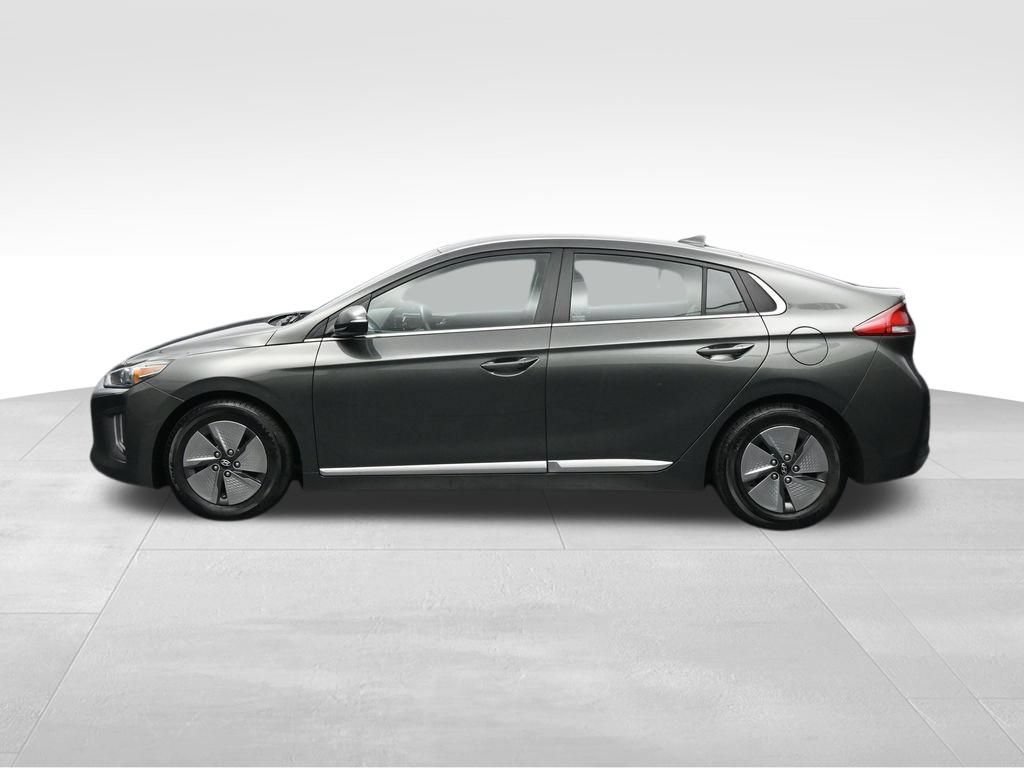 Used 2022 Hyundai Ioniq SE FWD video 2