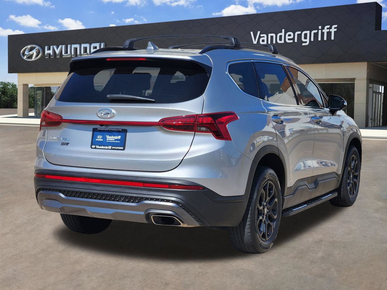 Used 2023 Hyundai Santa Fe XRT w/ Cargo Package FWD image 4